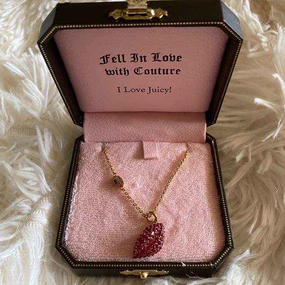 Juicy Couture Other - Juicy Couture Lips Necklace NIB